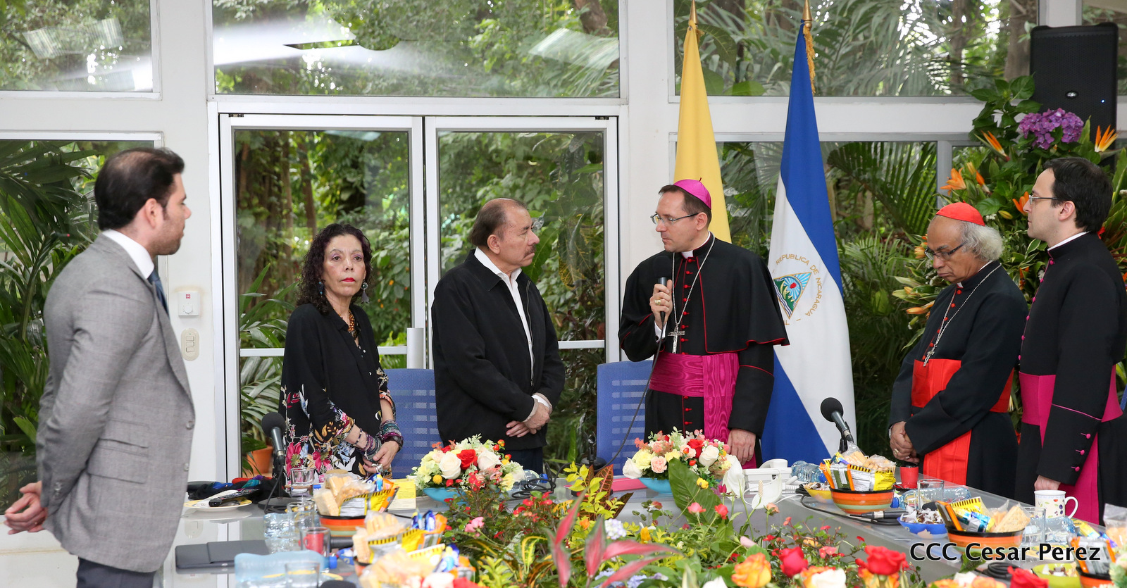 Nuncio1